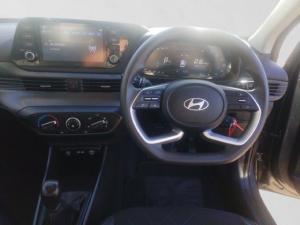 Hyundai i20 1.2 Premium - Image 20