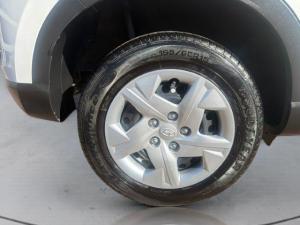 Hyundai Venue 1.2 Premium - Image 9