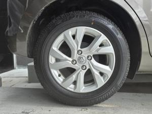 Suzuki Swift 1.2 GL+ manual - Image 7