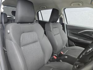 Suzuki Swift 1.2 GL - Image 10