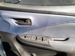 Toyota Starlet 1.5 Xi - Image 8