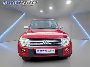 Mitsubishi Pajero 5-door 3.2DI-D GLS - Image 8