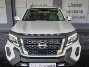 Nissan Navara 2.5DDTi double cab LE Plus - Image 3