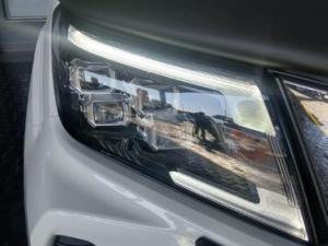 Nissan Navara 2.5DDTi double cab LE Plus - Image 6