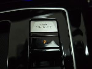 Volkswagen Golf GTI - Image 12