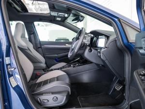 Volkswagen Golf 1.4TSI R-Line - Image 12