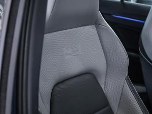 Volkswagen Golf 1.4TSI R-Line - Image 15