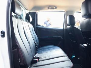 Isuzu D-Max 250 double cab X-Rider auto - Image 15