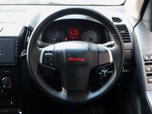 Isuzu D-Max 250 double cab X-Rider auto - Image 16