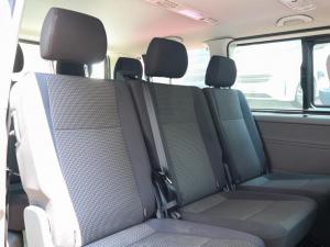 Volkswagen Transporter 2.0TDI Kombi SWB Trendline auto - Image 11