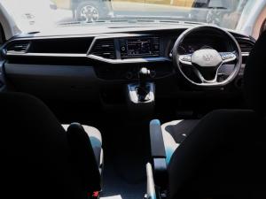 Volkswagen Transporter 2.0TDI Kombi SWB Trendline auto - Image 18