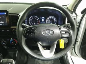 Hyundai Venue 1.0T Motion auto - Image 13