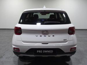 Hyundai Venue 1.0T Motion auto - Image 29