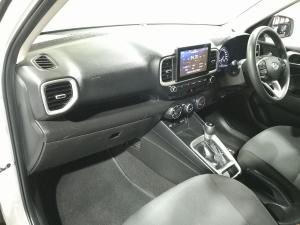 Hyundai Venue 1.0T Motion auto - Image 7