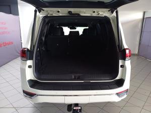 Toyota Land Cruiser 300 3.3D ZX - Image 11