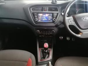 Hyundai i20 Active 1.4 Fluid - Image 24
