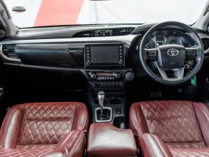 Toyota Hilux 2.8GD-6 double cab Raider auto - Image 6