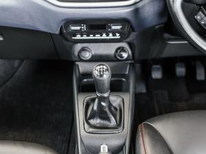 Toyota Starlet 1.5 Xi - Image 8