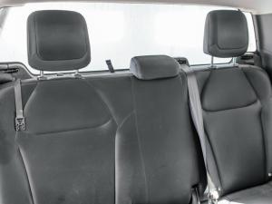 Isuzu D-Max 1.9TD double cab L 4x4 manual - Image 12