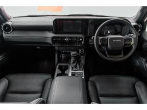 Toyota Land Cruiser Prado 2.8GD TX - Image 6