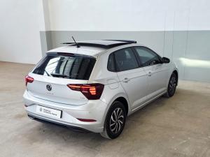 Volkswagen Polo 1.0 TSI Life DSG - Image 19