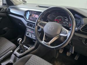 Volkswagen T-CROSS 1.0 TSI Comfortline - Image 4