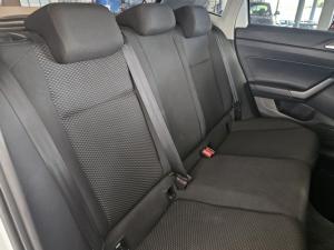 Volkswagen Polo hatch 1.0TSI - Image 11