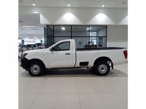Nissan Navara 2.5DDTi single cab XE - Image 2