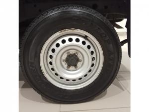 Nissan Navara 2.5DDTi single cab XE - Image 8