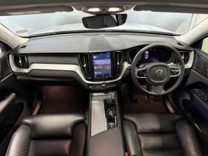 Volvo XC60 B5 AWD Plus Dark - Image 16