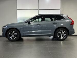 Volvo XC60 B5 AWD Essential - Image 5