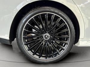 Mercedes-Benz CLA CLA200 Progressive - Image 9