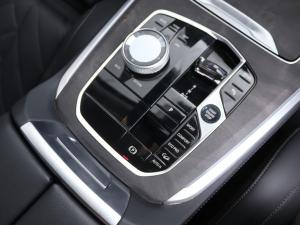 BMW X5 xDrive30d - Image 13
