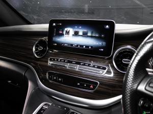 Mercedes-Benz V-Class V250d AMG Line - Image 12