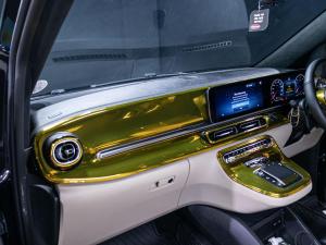 Mercedes-Benz V-Class V300d Exclusive - Image 11