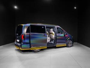 Mercedes-Benz V-Class V300d Exclusive - Image 26