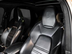 Porsche Cayenne turbo - Image 15