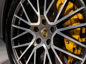 Porsche Cayenne turbo - Image 9