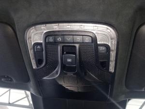 Mercedes-Benz V-Class V300d Exclusive - Image 18