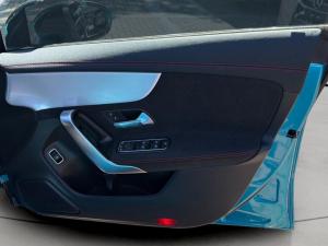 Mercedes-Benz CLA CLA200 Progressive - Image 17