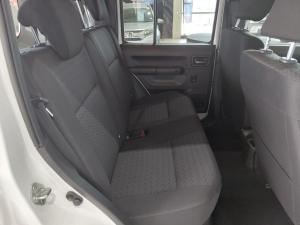 Suzuki Jimny 1.5 GLX AllGrip 5-door auto - Image 18