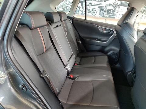 Image Toyota RAV4 2.5 Hybrid GX-R E-Four