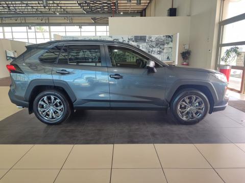 Image Toyota RAV4 2.5 Hybrid GX-R E-Four