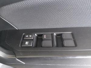 Suzuki Vitara Brezza 1.5 GLX - Image 20