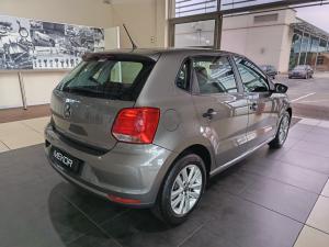Volkswagen Polo Vivo hatch 1.4 Trendline - Image 7