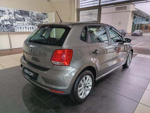 Image Volkswagen Polo Vivo hatch 1.4 Trendline