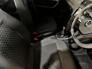 Volkswagen Polo Vivo hatch 1.4 - Image 5