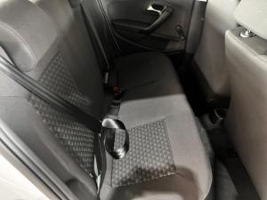 Volkswagen Polo Vivo hatch 1.4 - Image 8