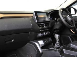Renault Kiger 1.0 Zen manual - Image 10