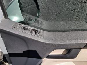 Volkswagen Kombi 2.0TDI SWB Trendline Launch Edition auto - Image 8